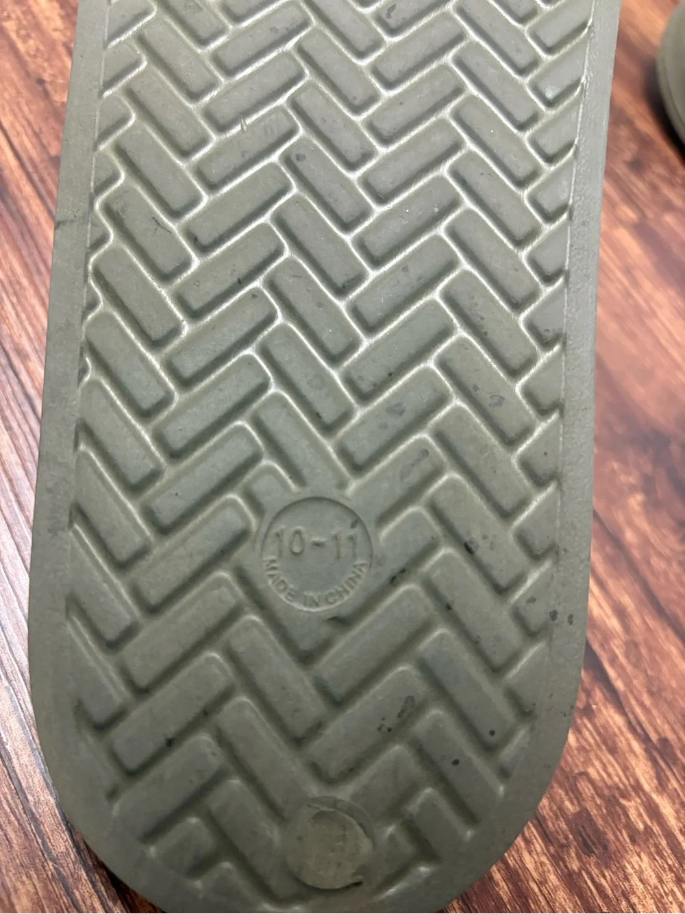 Men’s Slides Sandals
